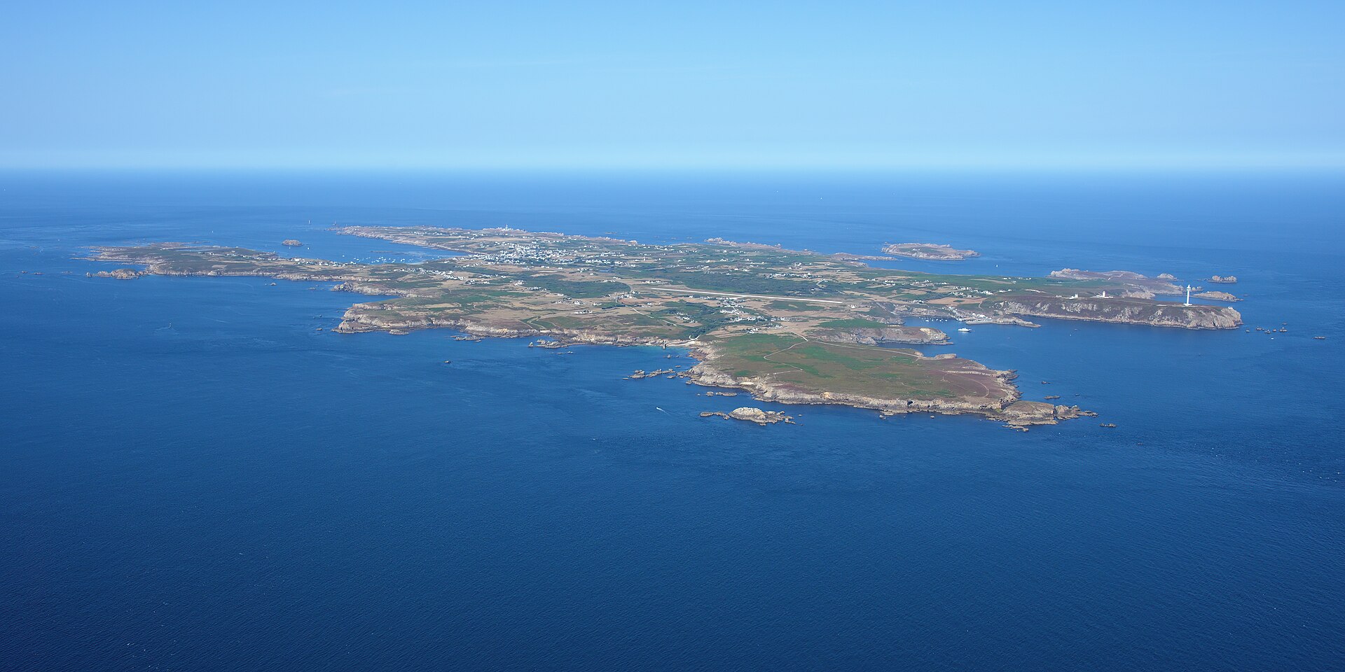 Ouessant vue du ciel depuis l'est